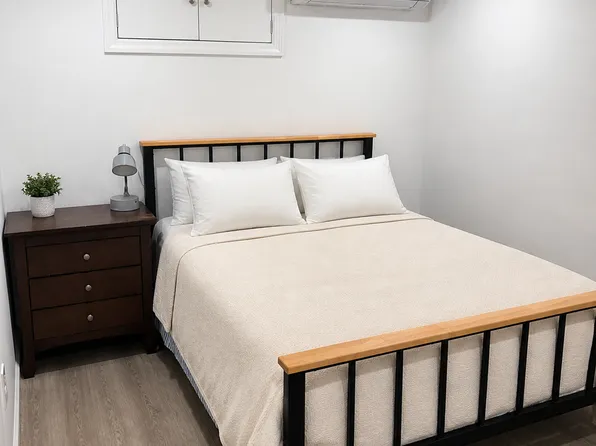 (undisclosed Address), Bellmore, NY 11710