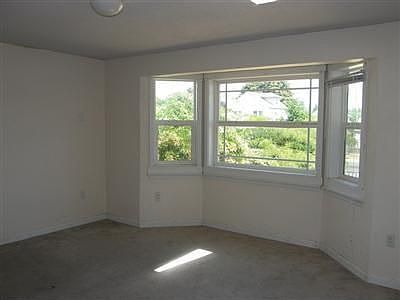 3rd image of 3826 McKinley Ave