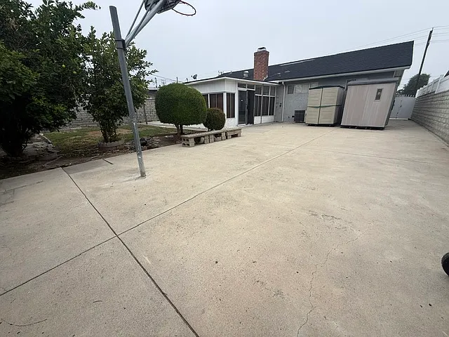 8366 Tampa Ave — Photo 16