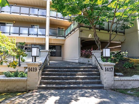 5th image of 1419 Stadacona Ave #207