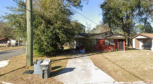 2571 W 25th St Photo 1