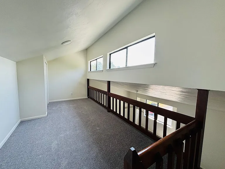 291 New Kent Rd — Photo 5