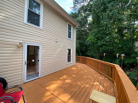 3rd image of 2549 Kingswood Ct