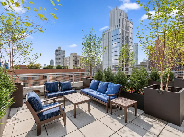 225 East 34th Street image 18 of 20