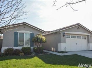2364 Pepper Tree Ln, Manteca, CA 95336