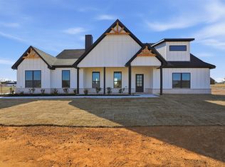 112 Trumpet Ct, Paradise, TX 76073