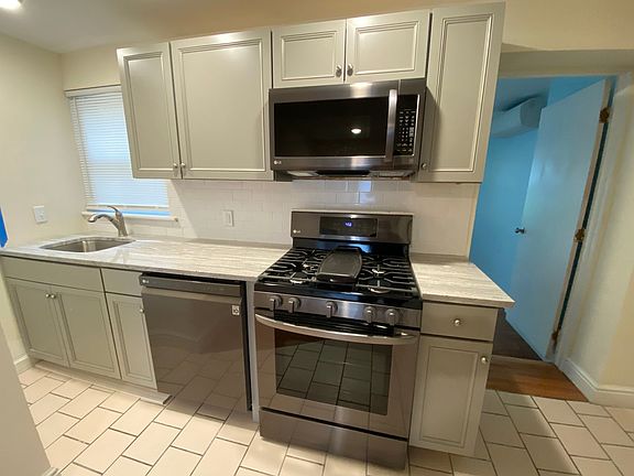 3rd image of 1217 E Berks St Floor 1
