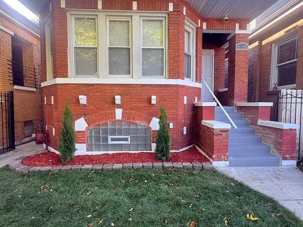 6716 S Bell Ave, Chicago, IL 60636