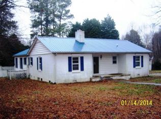 131 S Hampton St, Jefferson, SC 29718