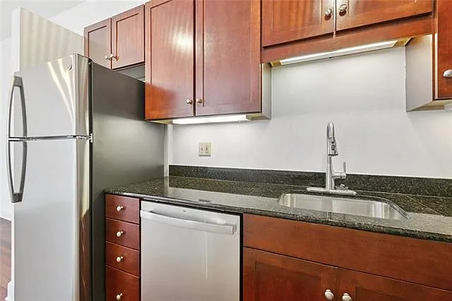 1111 S Peters St #217 — Photo 5