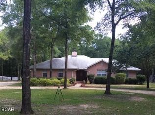 2622 Generals Ct, Marianna, FL 32446