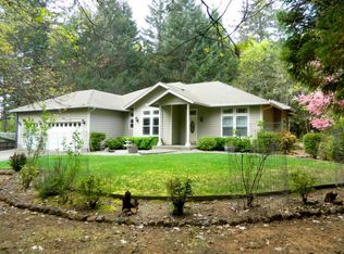892 Barker Dr, Merlin, OR 97532