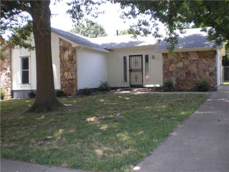1st image of 3076 Greenbranch Dr
