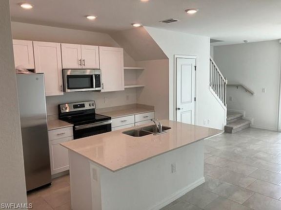 3rd image of 14309 Oviedo Pl #1