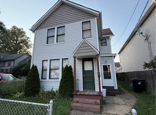 604 Jefferson Ave, Cleveland, OH 44113