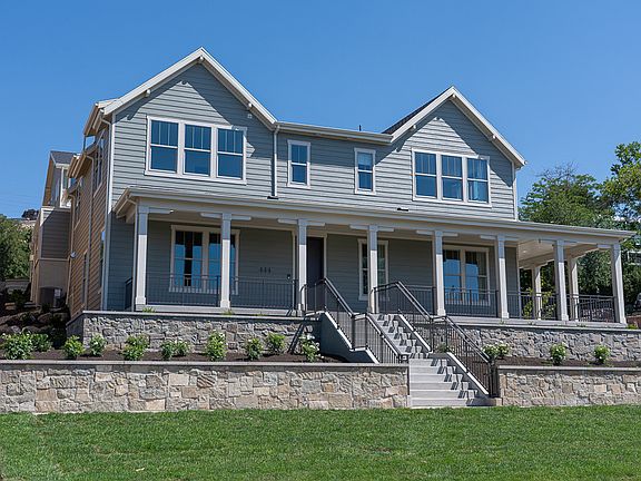 2nd image of 448 E Capitol View Ln