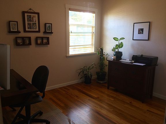Office/bedroom