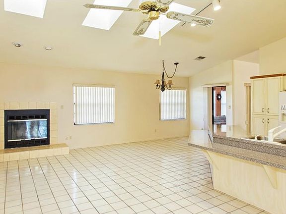 5th image of 681 Ponce De Leon Dr