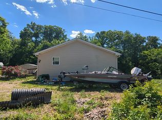 257 Lytle Cove Rd, Swannanoa, NC 28778