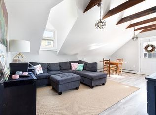 5 Simmons St #3, Newport, RI 02840