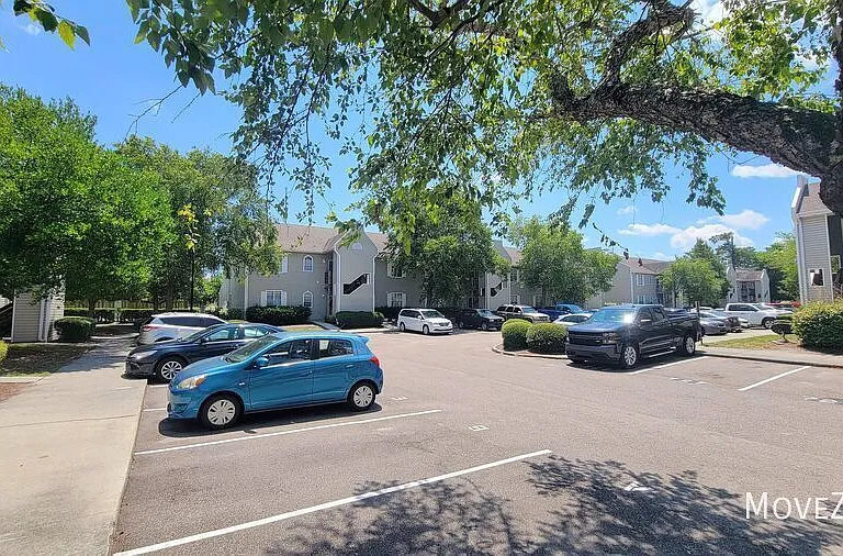 729 Bragg Dr #C — Photo 33