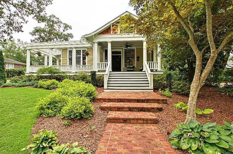 1st image of 1055 Green Street Cir