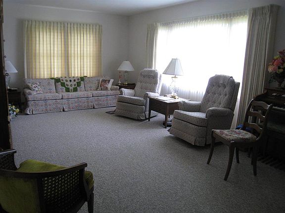 5th image of 1013 14th Ave #A