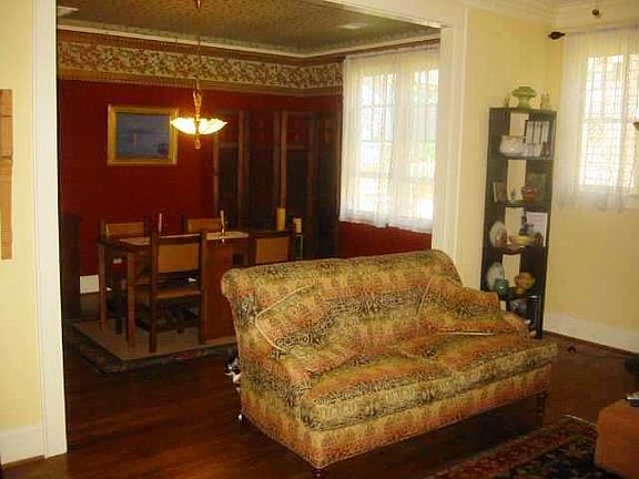 3rd image of 404 McAdoo Ave