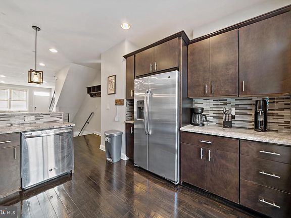5th image of 1517 Latona St