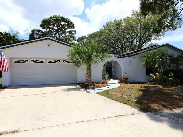 2915 166th Ave N, Clearwater, FL 33760