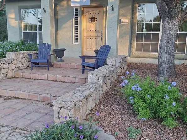 1 Cielo Dorado Dr, Anthony, NM 88021