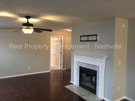 4th image of 2784 Sutherland Dr