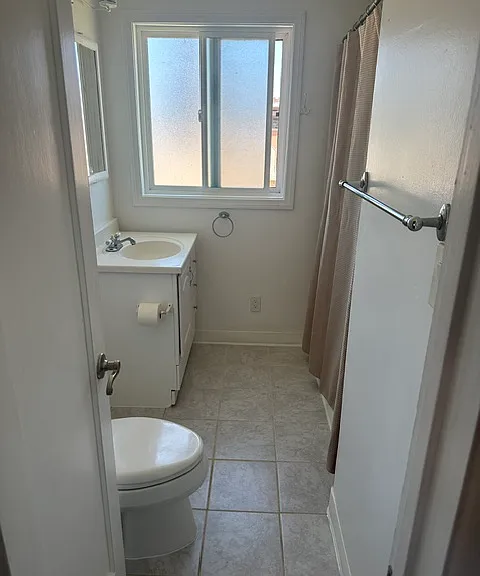 751 Elder Ave — Photo 11