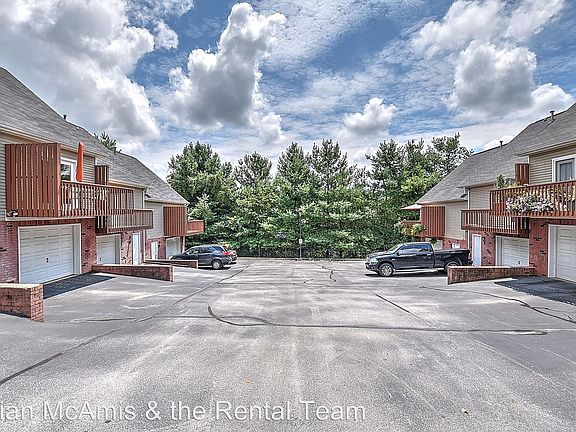 2nd image of 507 Cambridgeshire Ct