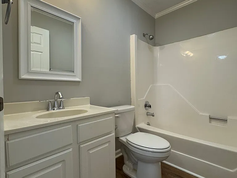 514 Brookside Ct — Photo 27