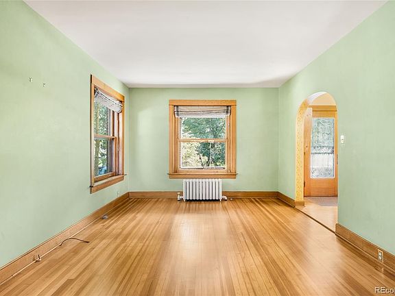 5th image of 961 S Corona Street