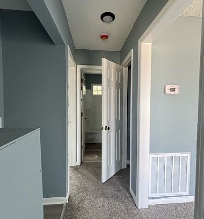 5th image of 118 Calvin St #B