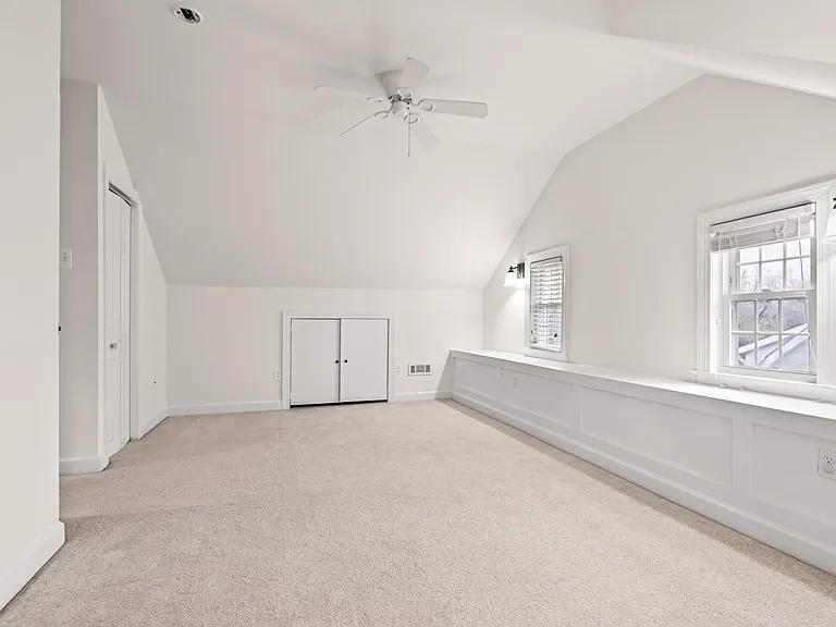 523 Allegheny Ave — Photo 42