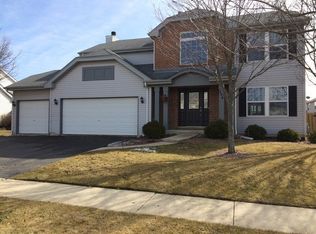 524 Treasure Dr, Oswego, IL 60543