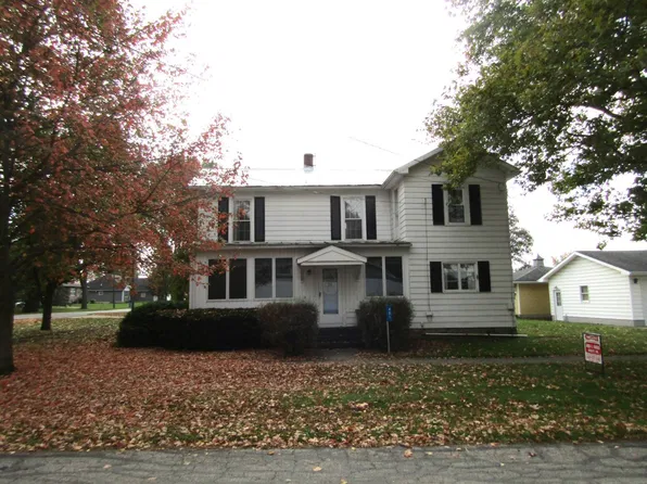 401 Park Pl, Bloomville, OH 44818