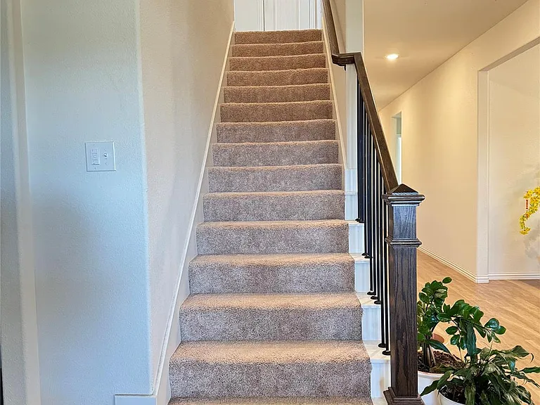 9125 Acre Meadows Ln — Photo 12