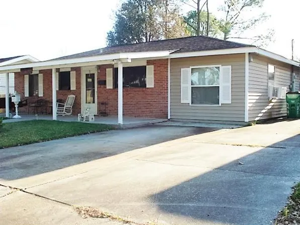 24 Daffodil Ln, Waggaman, LA 70094