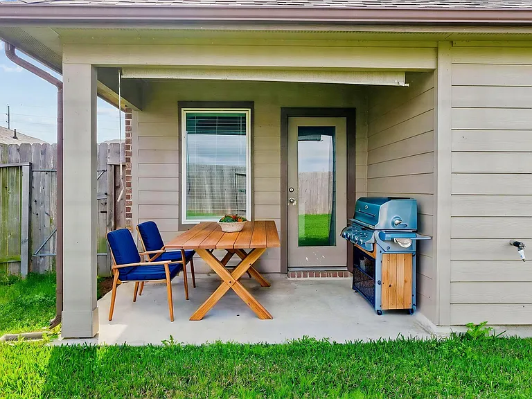 14531 Sweetwater Dr — Photo 22