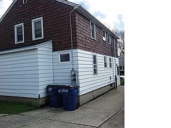 2nd image of 240 Callodine Ave