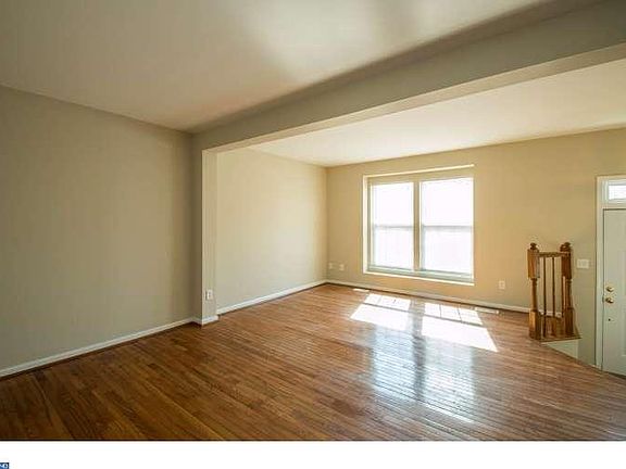 4th image of 26 Photinia Dr