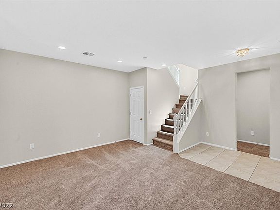 4th image of 4187 Sparrow Rock St