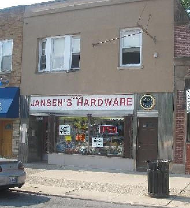 2nd image of 1765 W 95th St