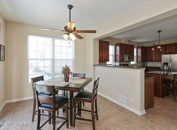 5th image of 3110 Monterey Ln