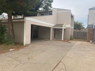 4313 53rd St APT B, Lubbock, TX 79413