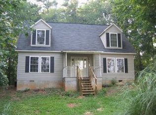 2693 Sanders Rd, Dewy Rose, GA 30634